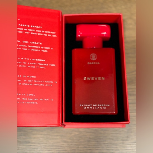 OAKCHA 3 Perfumes - Tango Noir, Orphic, Sweven - Picture 2 of 5